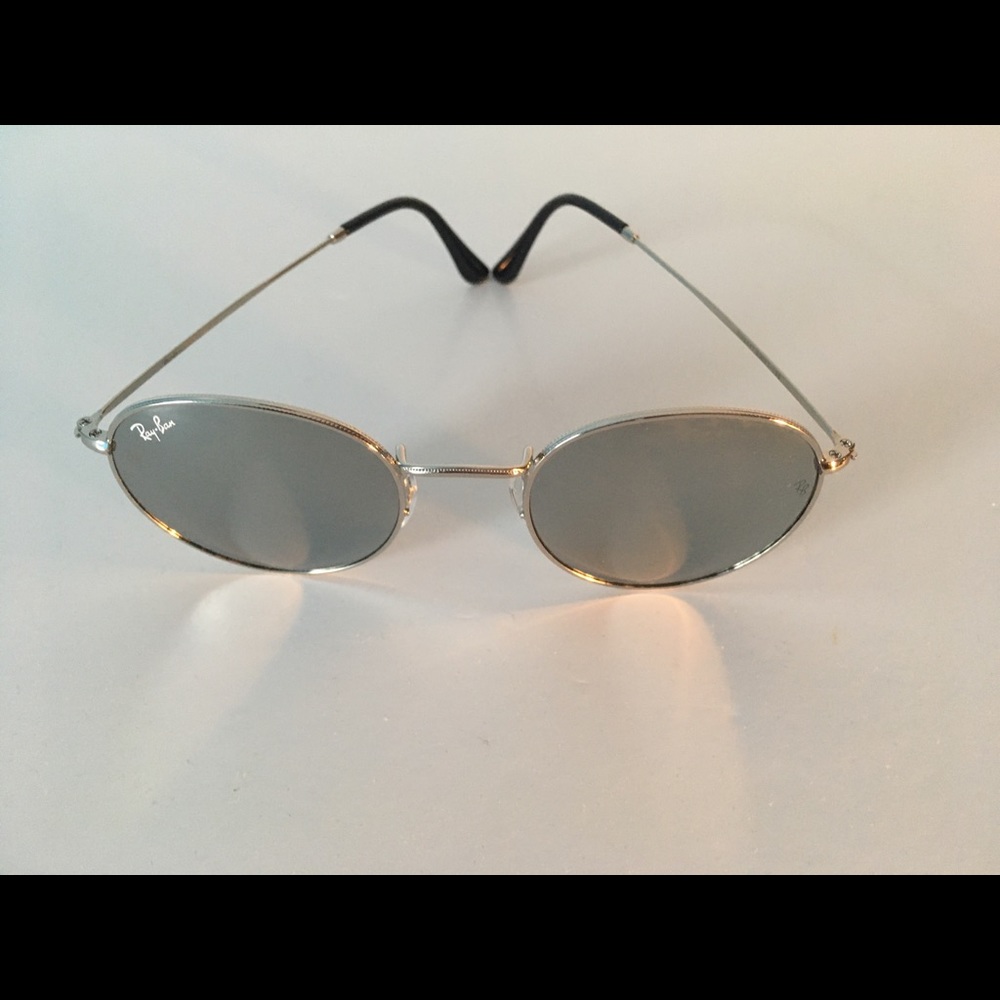 Ray Ban RB3447 Round Suglasses